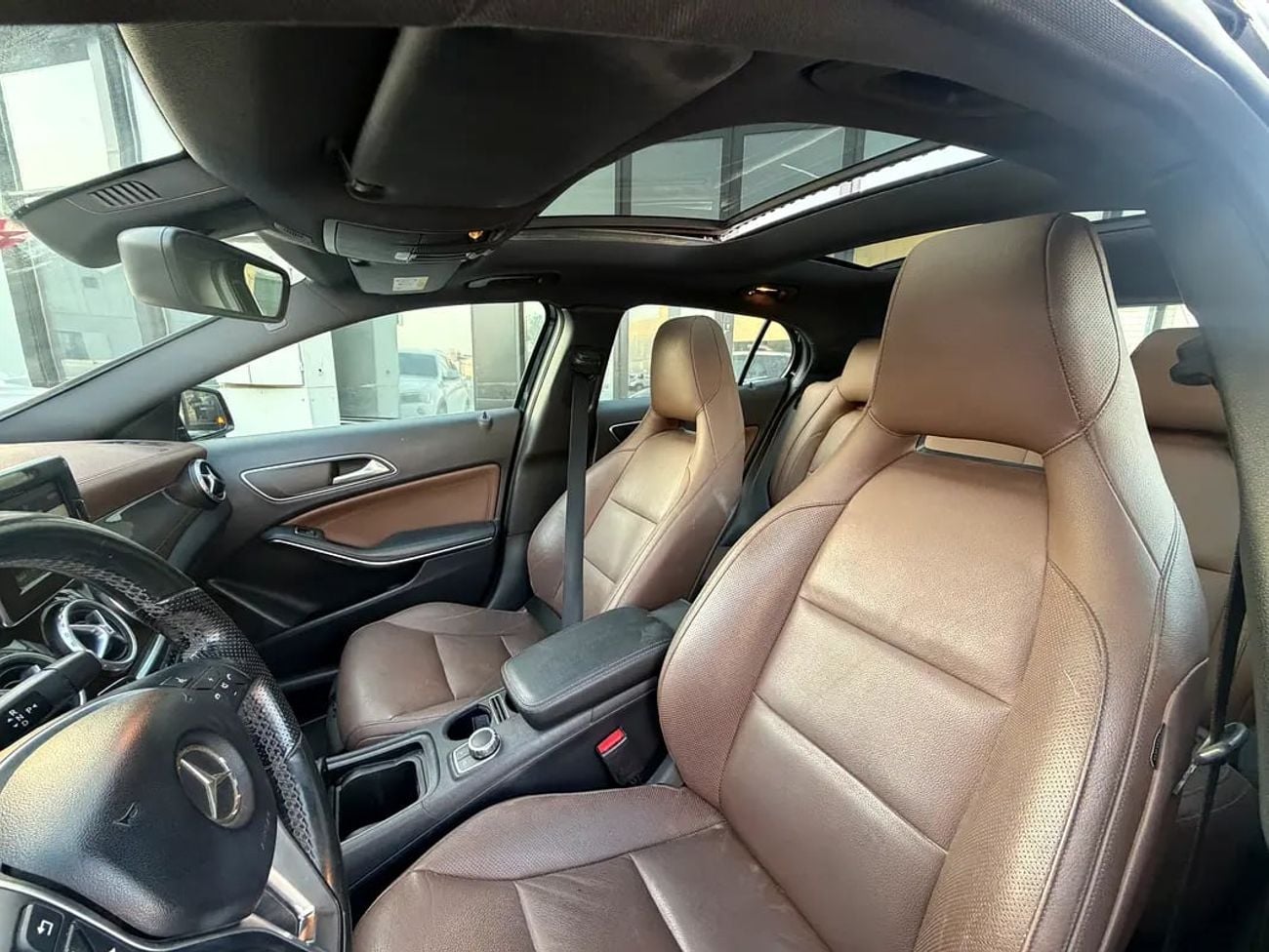 مرسيدس بنز GLA 250 GLA 250 4MATIC | GCC Specs | Low Mileage