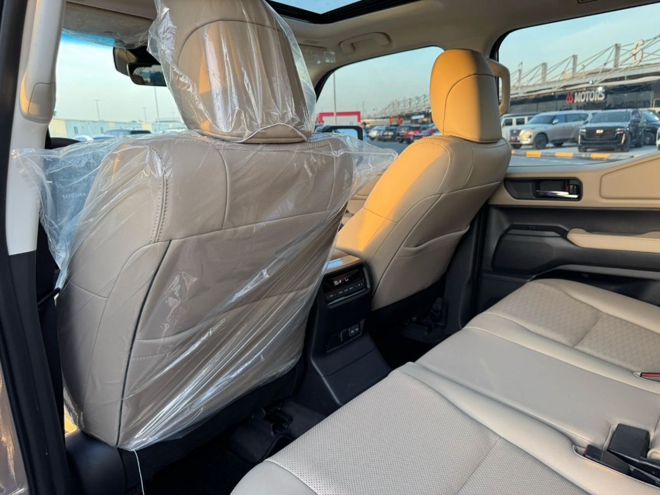 تويوتا برادو ADV 1st Edition 2.4T GCC SPEC UNDER WARRANTY