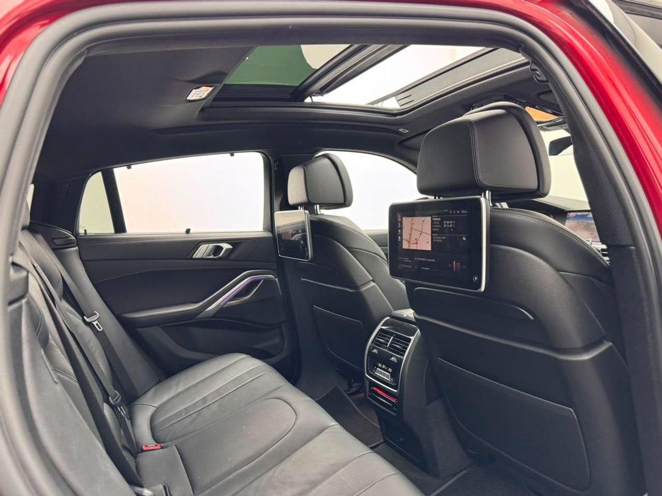 بي أم دبليو X6 40i M SPORT