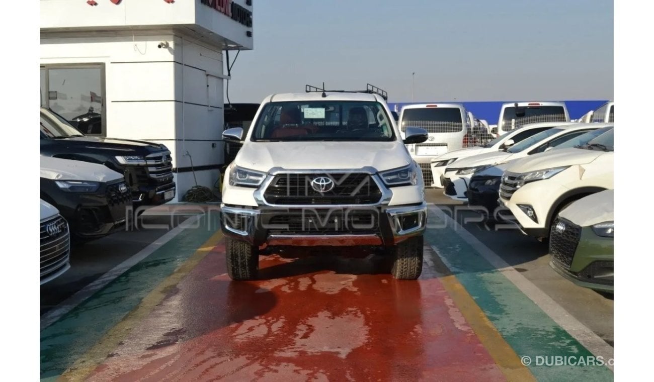 تويوتا هيلوكس 2024 TOYOTA HILUX DC 2.7L PETROL M/T 4X4 GLX