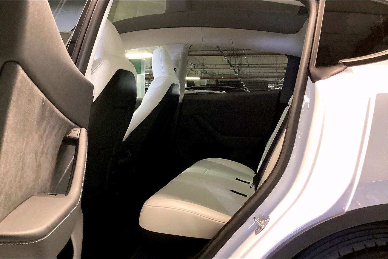 تسلا موديل Y Long Range (Dual Motor) | شامل الضمان | 0 ﺪﻔﻋﺓ ﺃﻮﻟﻯ