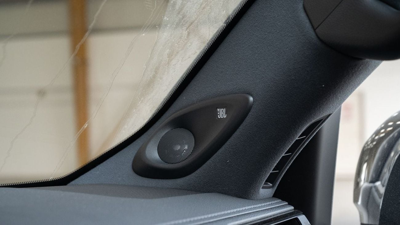 Toyota Land Cruiser TOYOTA LANDCRUISER 3.5 VXR HI HEV -2026YM