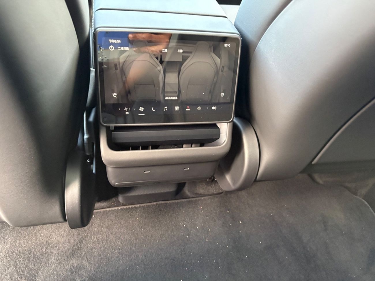 تسلا موديل Y