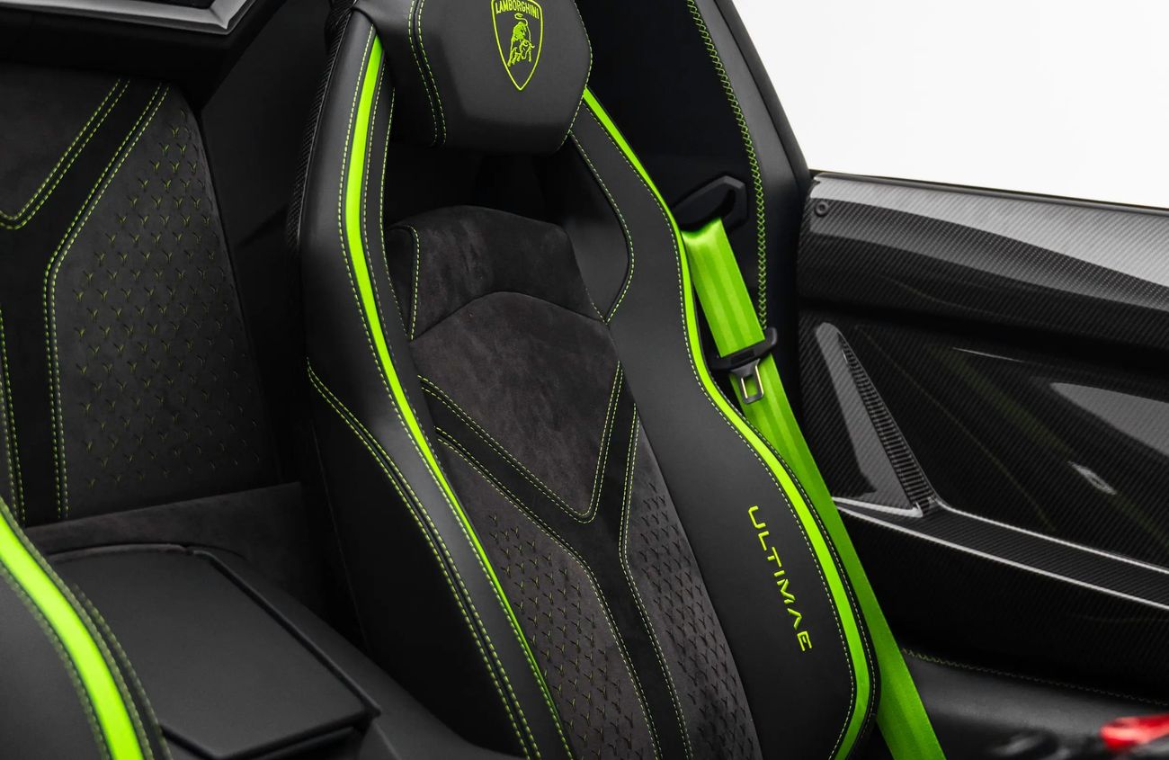 Lamborghini Aventador 6.5L V-12 Naturally Aspirated Engine | Warranty