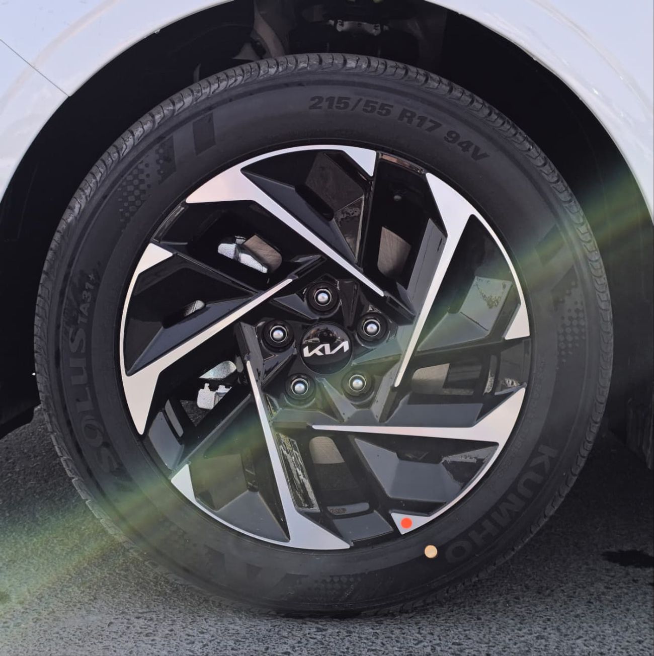 كيا K5 2.0L Hybrid GCC Specs Full Option 2026 Model Brand New