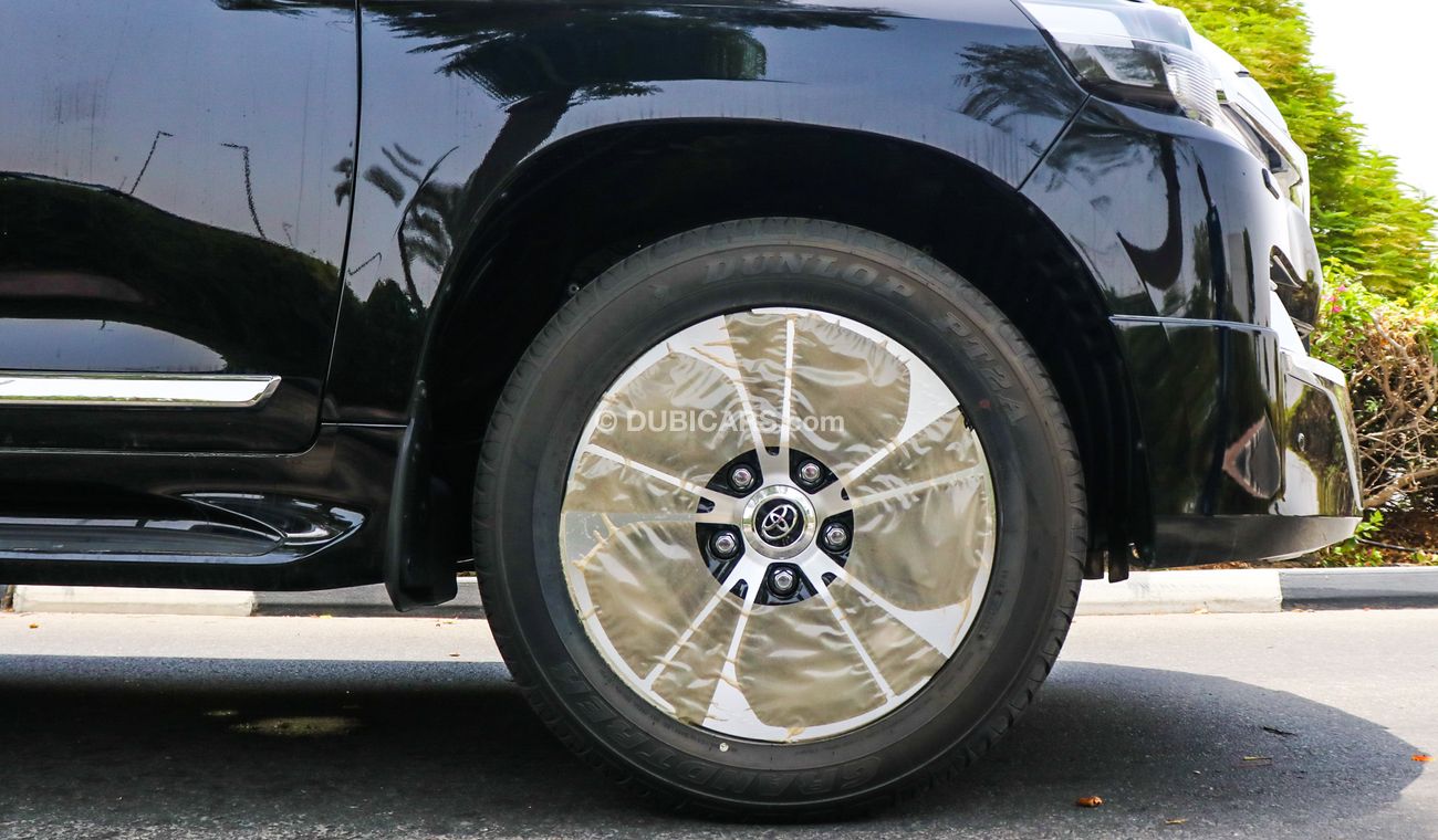 Toyota Land Cruiser GXR V8