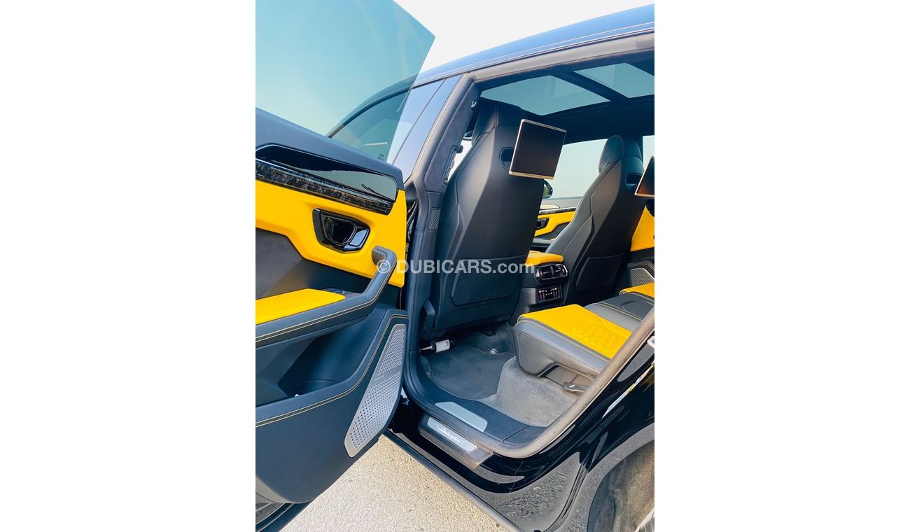 Lamborghini Urus Std IMPORT FREE ACCIDENT PERFECT CONDITION