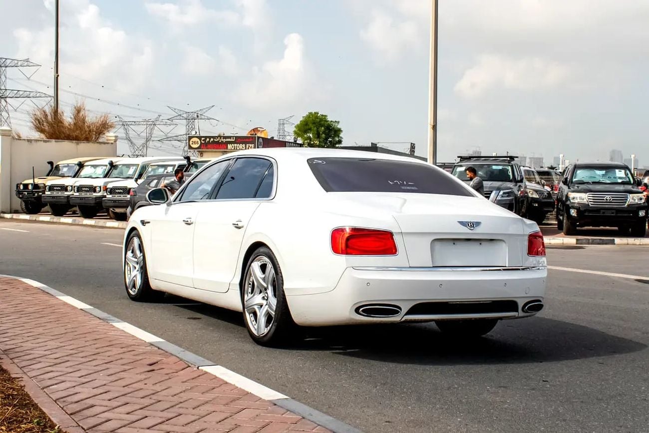 بنتلي فلاينج سبور SUPER CLEAN - ONLY 50,000 KM