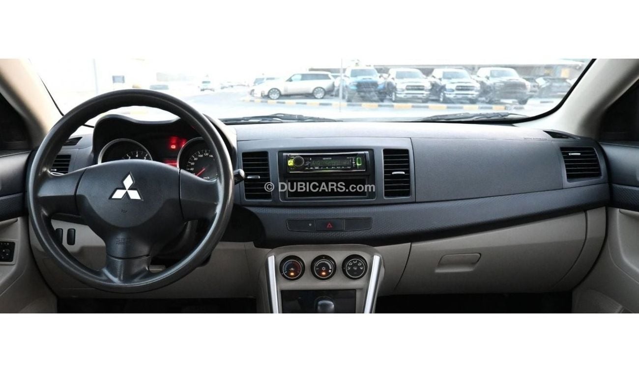 Mitsubishi Lancer 2016 very good condition without accident