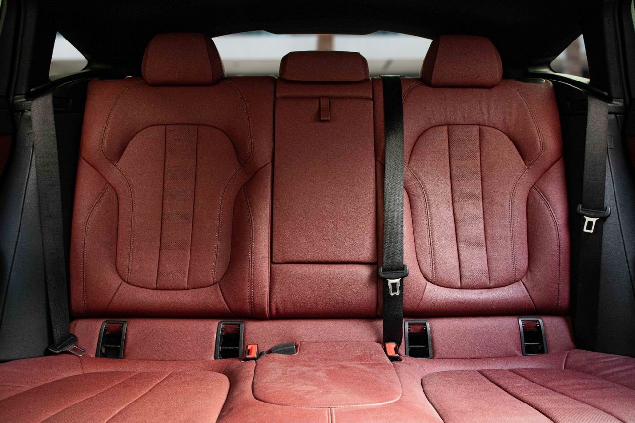 BMW X6 Xdrive40i M-Kit | 4,054 P.M | 0% Downpayment | Warranty!