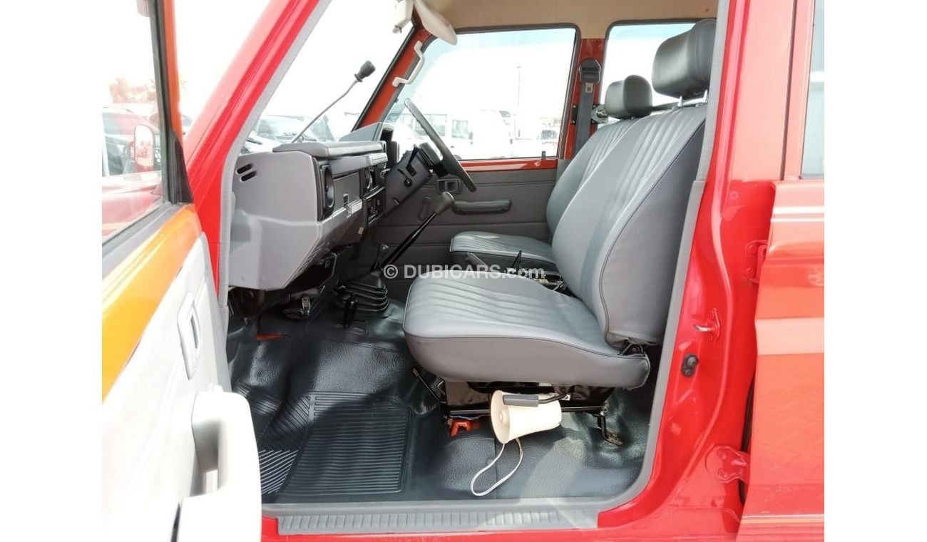 Toyota Land Cruiser Pick Up TOYOTA LAND CRUISER FIRE TRUCK RIGHT HAND DRIVE (PM992)