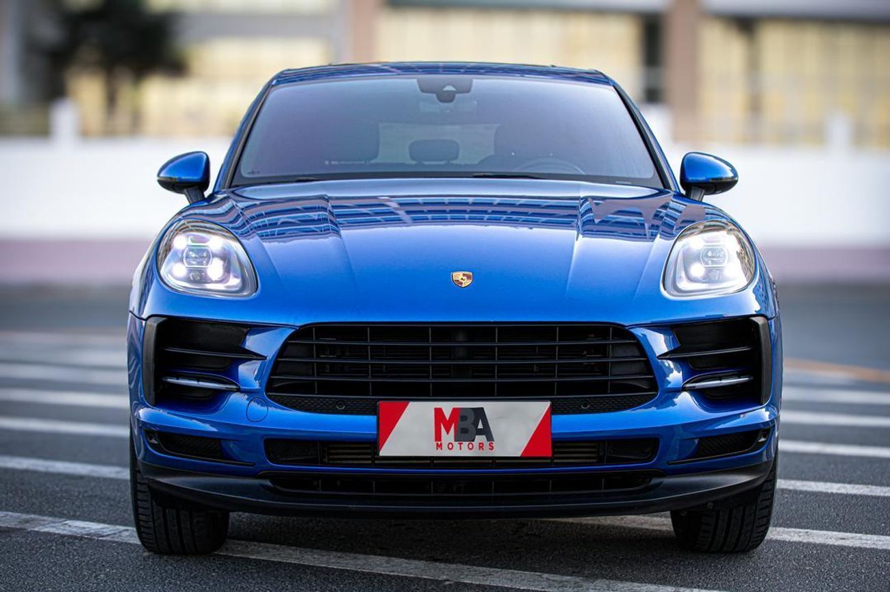 Porsche Macan Std 2.0L (260 HP) Std 2.0L - CLEAN TITLE