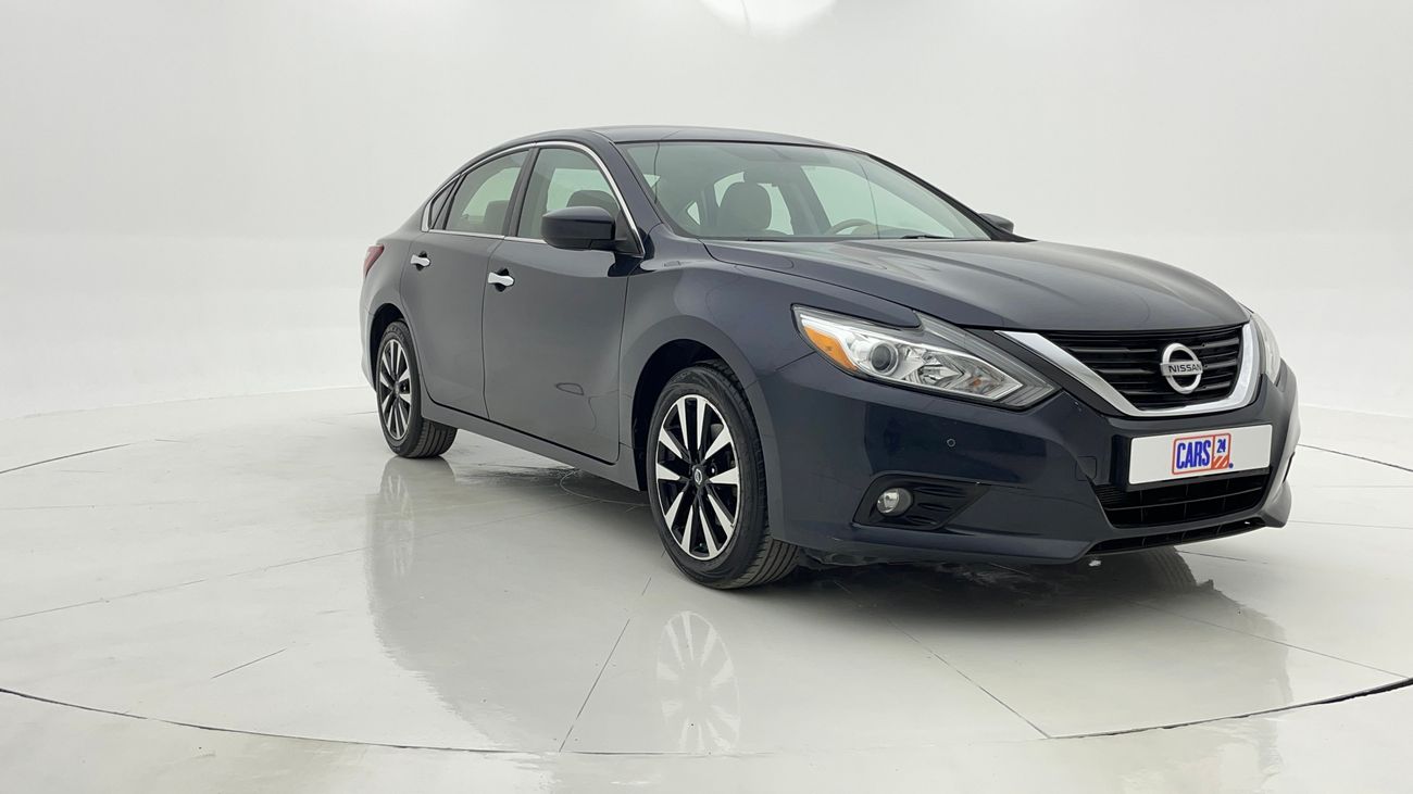 نيسان ألتيما SV 2.5 | بدون دفعة مقدمة | اختبار قيادة مجاني للمنزل