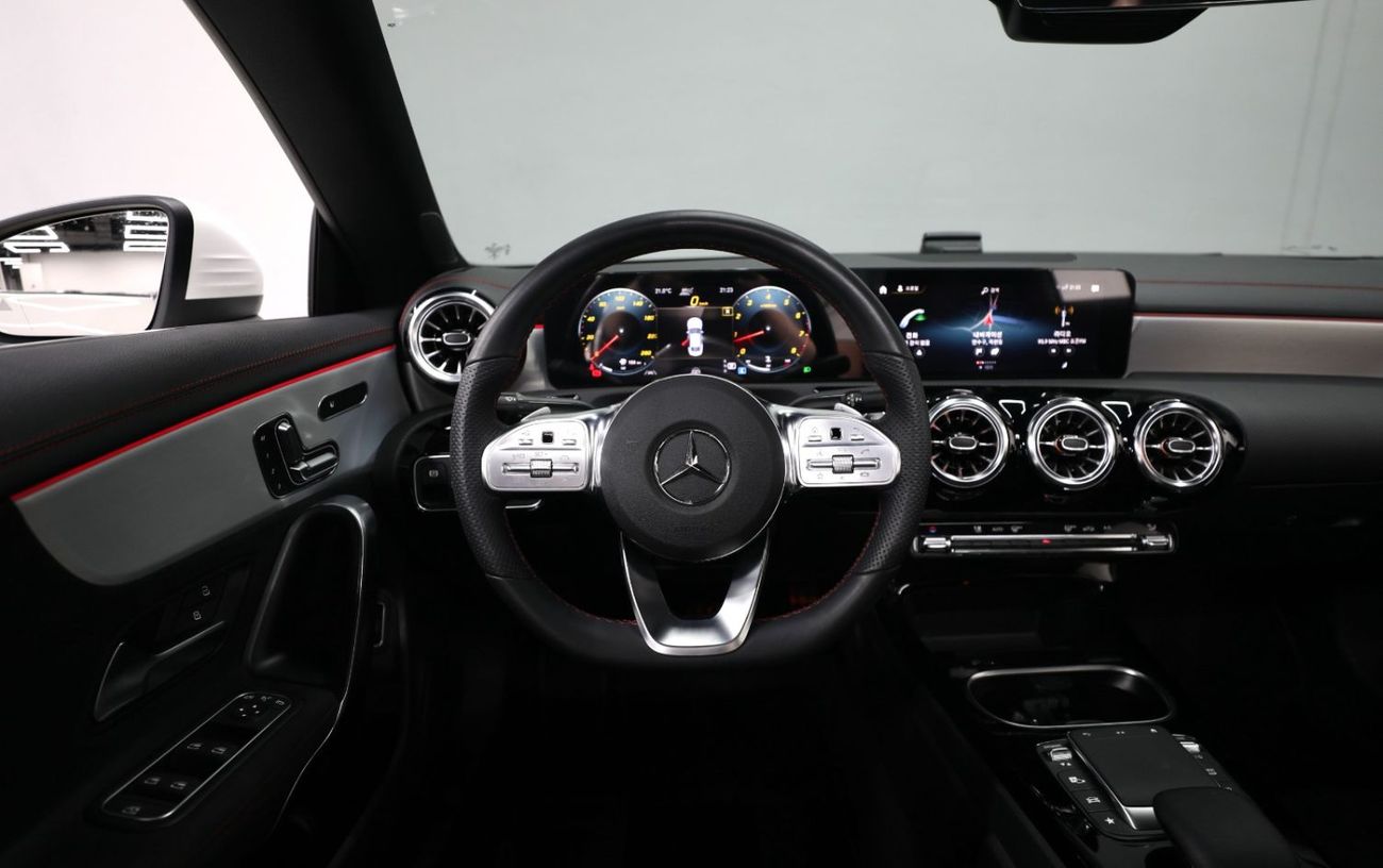 مرسيدس بنز CLA 250 Premium 2.0L ( CYL) CLA 250 | 2.0L | Clean Title | Low Kms | 2 Years Warranty | AED 2,050 monthly wi