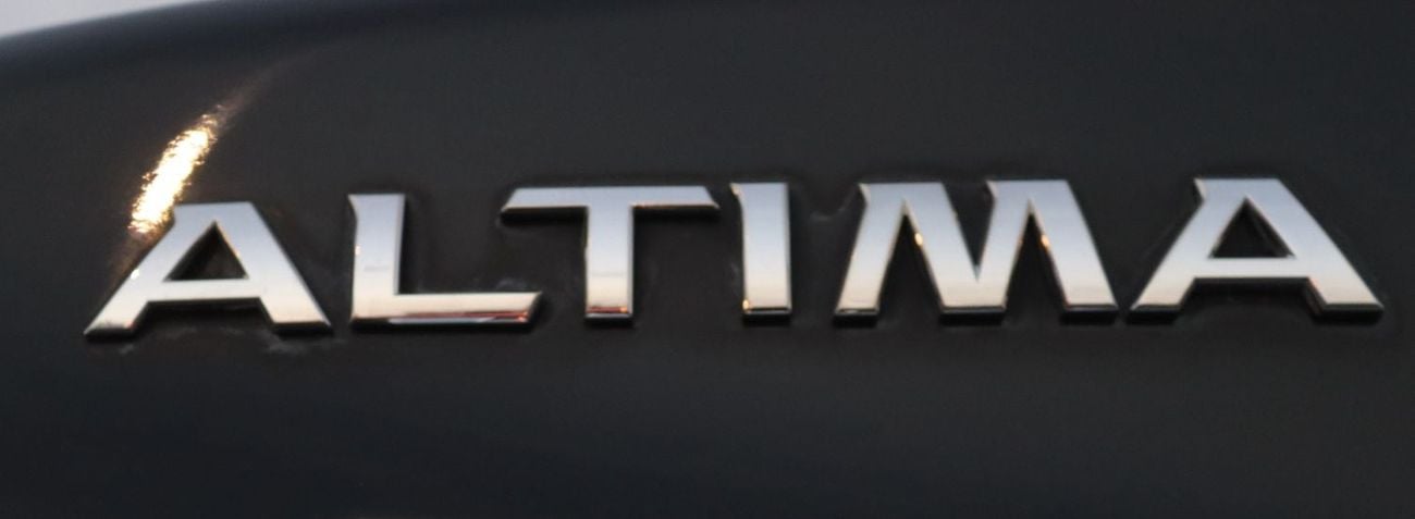 نيسان ألتيما نيسان ألتيما -2015 - خليجى - بمحرك 3.5 - بدون حوادث - وبحاله ممتازه