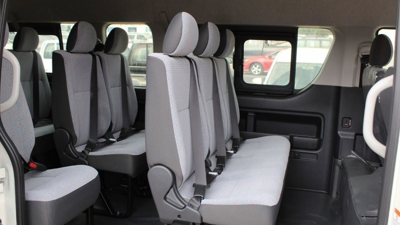 Toyota Hiace 2.5L V4 DIESEL MT(EXPORT ONLY)