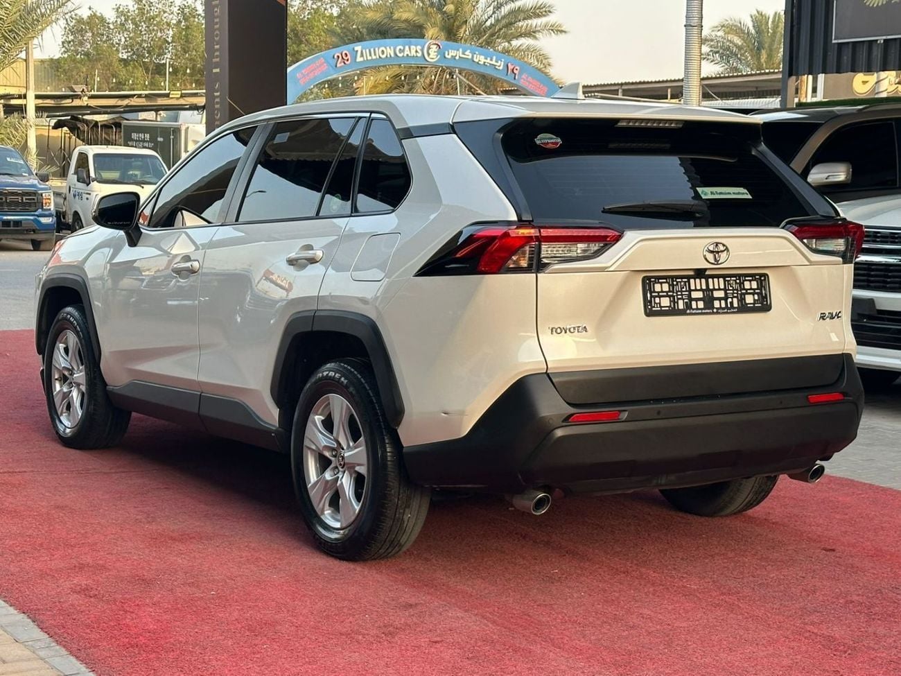 Toyota RAV4 2.5L (2WD)