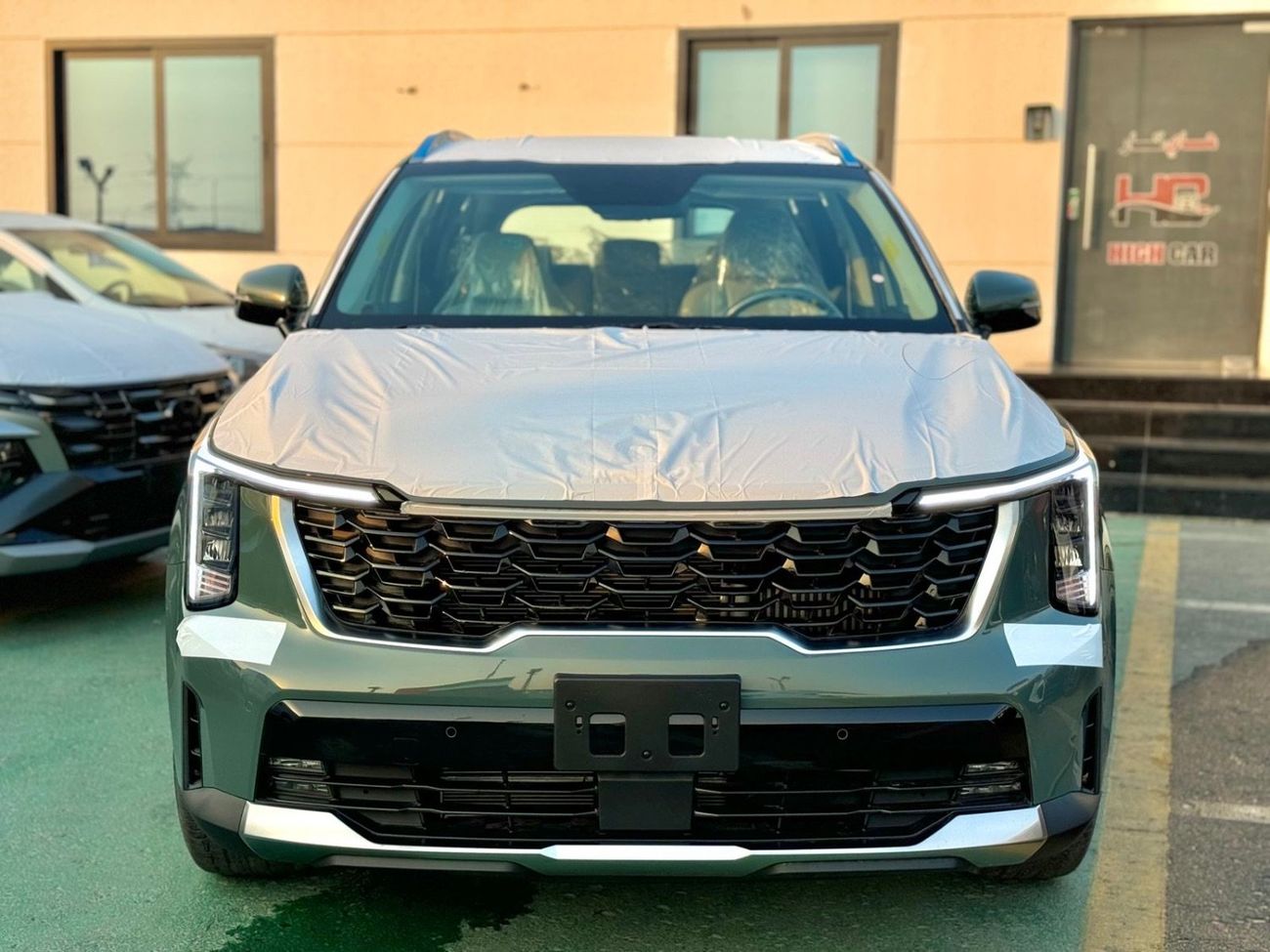 Kia Sorento KIA SORENTO 1.6L (HYBRID) - 2025 MODEL -MID OPTION