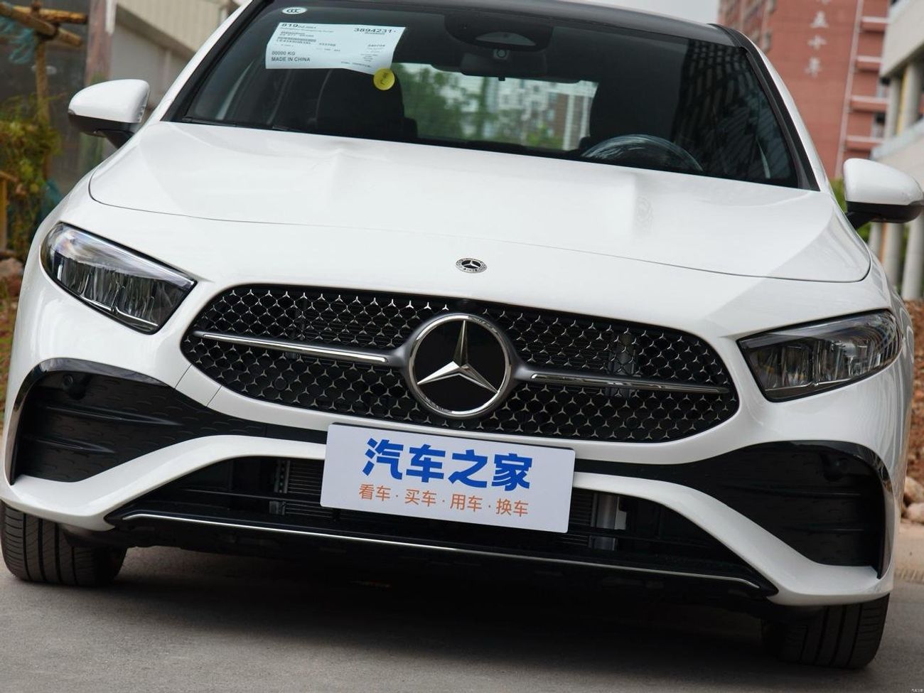 مرسيدس بنز A 200 L Toyota Frontlander/ 2025 / white / 0km