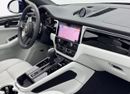 Porsche Macan  2025 Porsche Macan, April 2028 Porsche Warranty, Porsche Service History, GCC