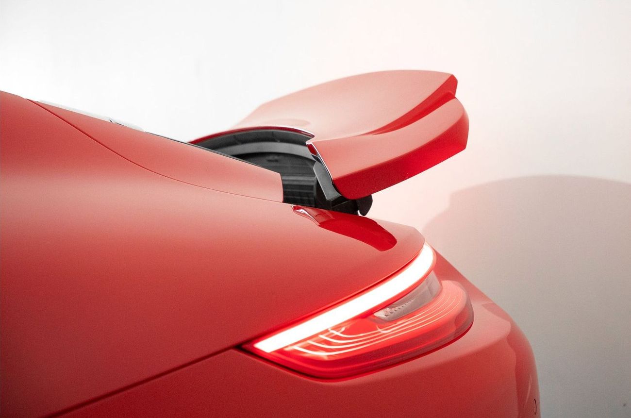 Porsche 911 Carrera 3.6L Coupe