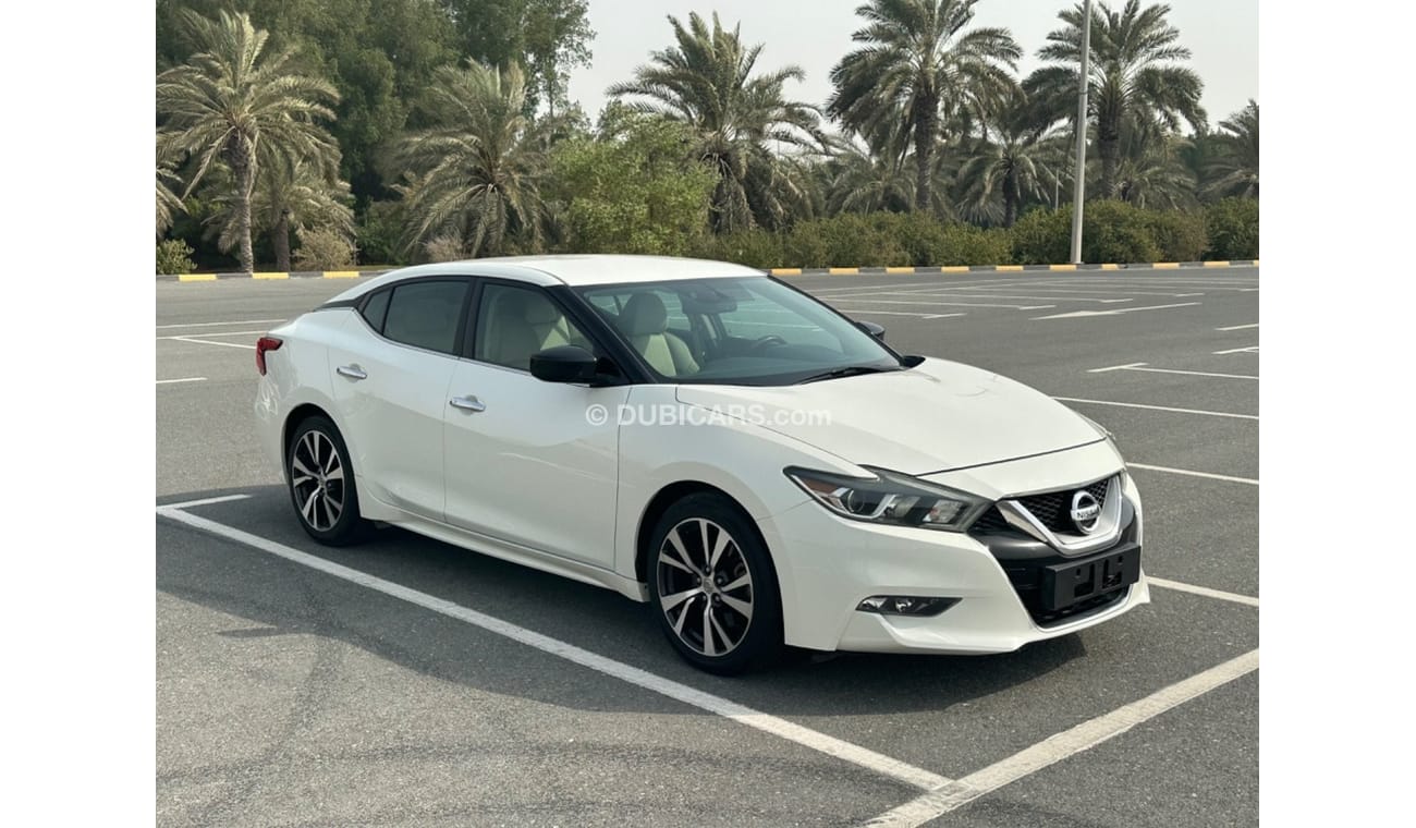 Nissan Maxima Model 2016 GCC CAR PERFECT CONDITION INSIDE AND OUTSIDE FULL ELECTRIC CONTROL STEERING CONTROL
