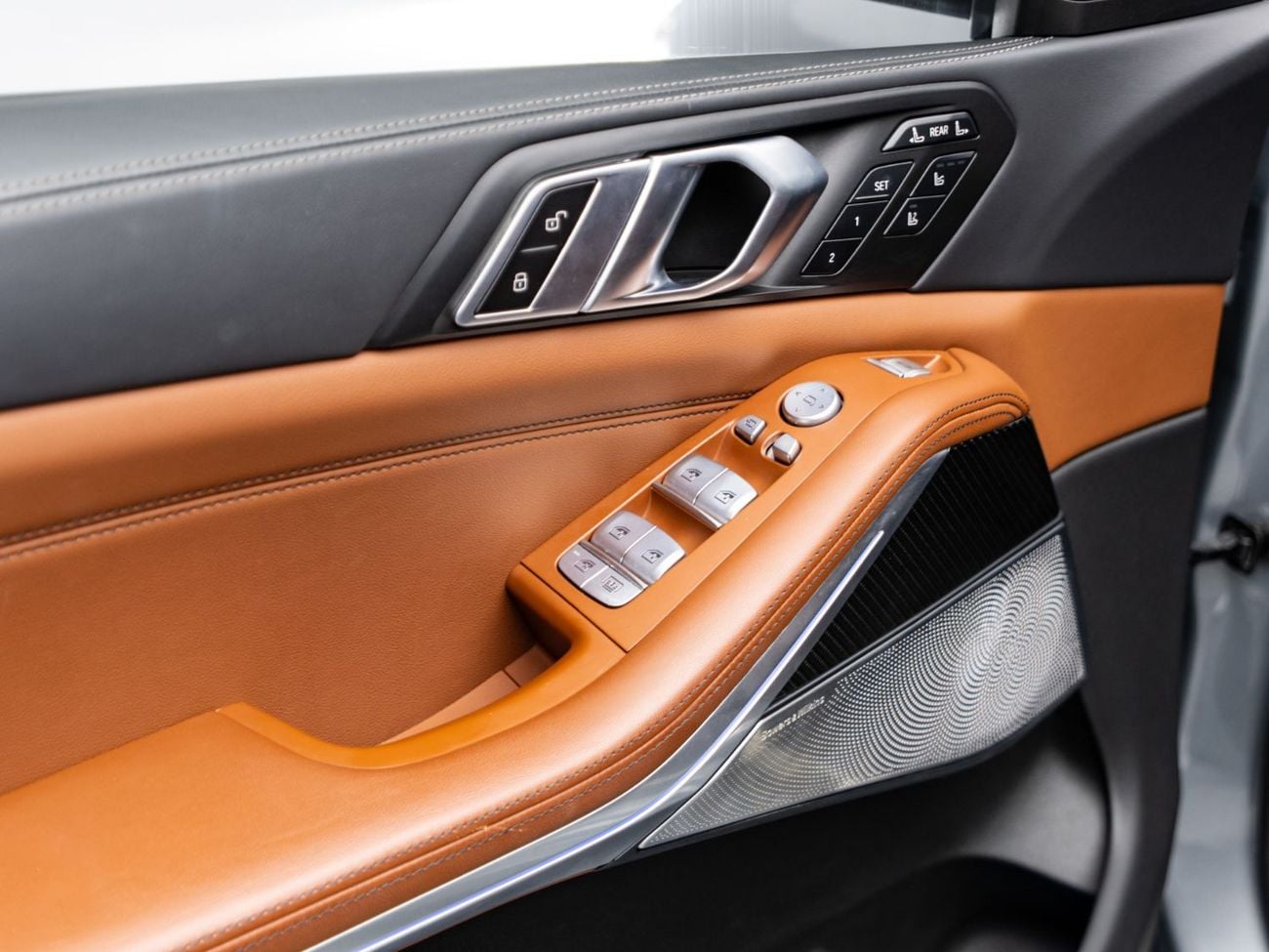 BMW X7 BUY NOW, PAY 2027 | THE BLACKLINE STANDARD | November 2028 BMW Warranty + Service, GCC