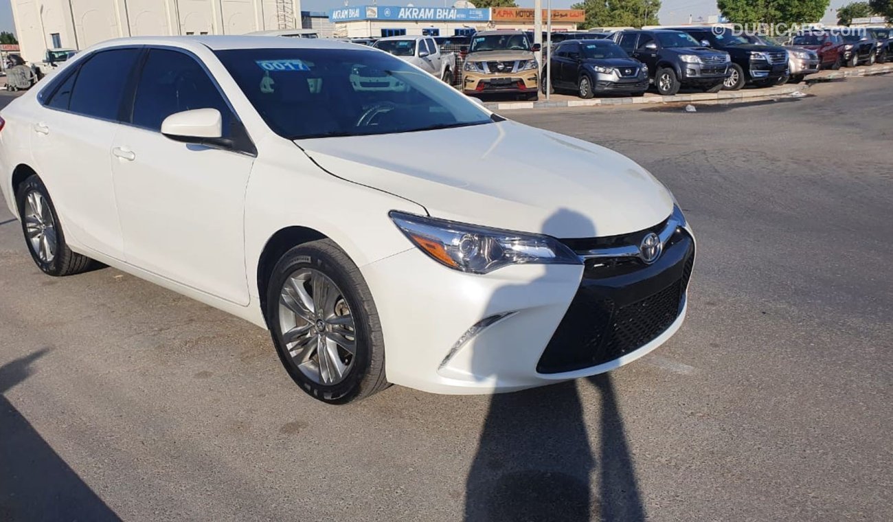 Toyota Camry SE, US Specs