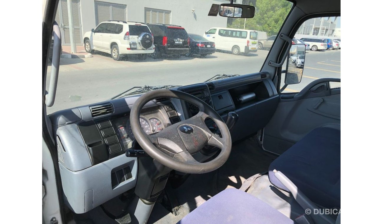Mitsubishi Fuso Canter دبل كابين
