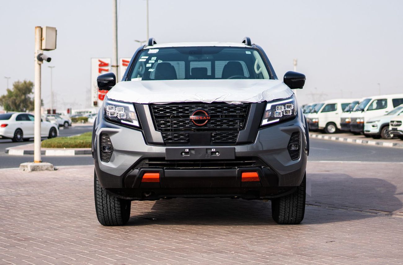 Nissan Navara 2025 Nissan Navara Pro-4X 2.5L AT Diesel (Drak Gray)