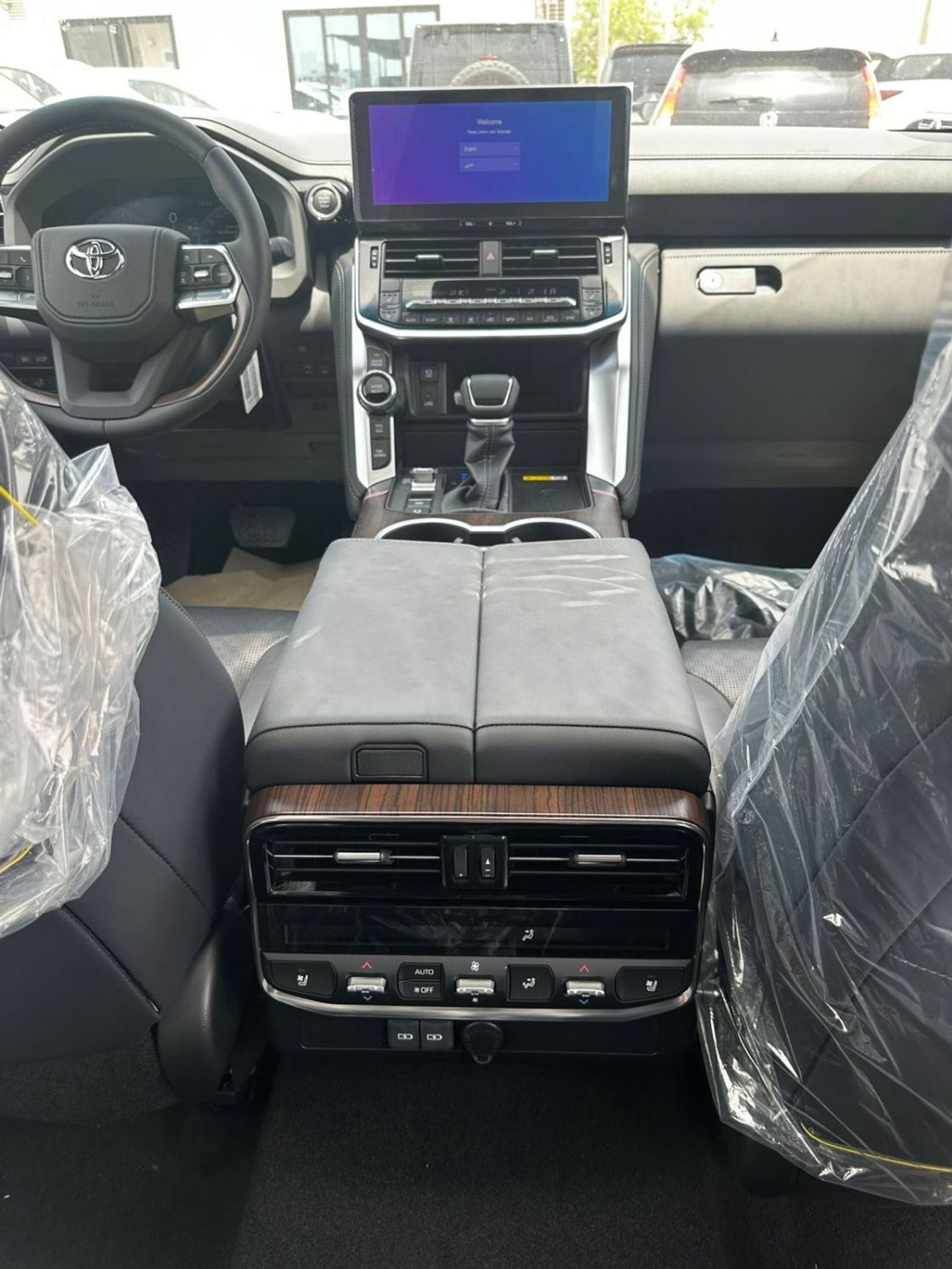 Toyota Land Cruiser TOYOTA LAND CRUISER 3.5L PETROL VXR TWIN TURBO FULL OPTION MY2025