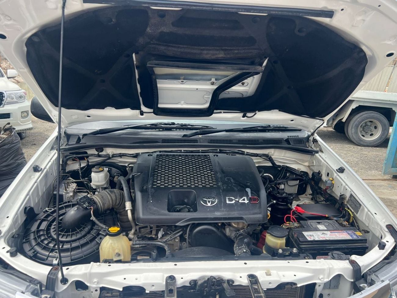 Toyota Hilux DLX RIGHT HAND DRIVE ONLY FOR EXPORT
