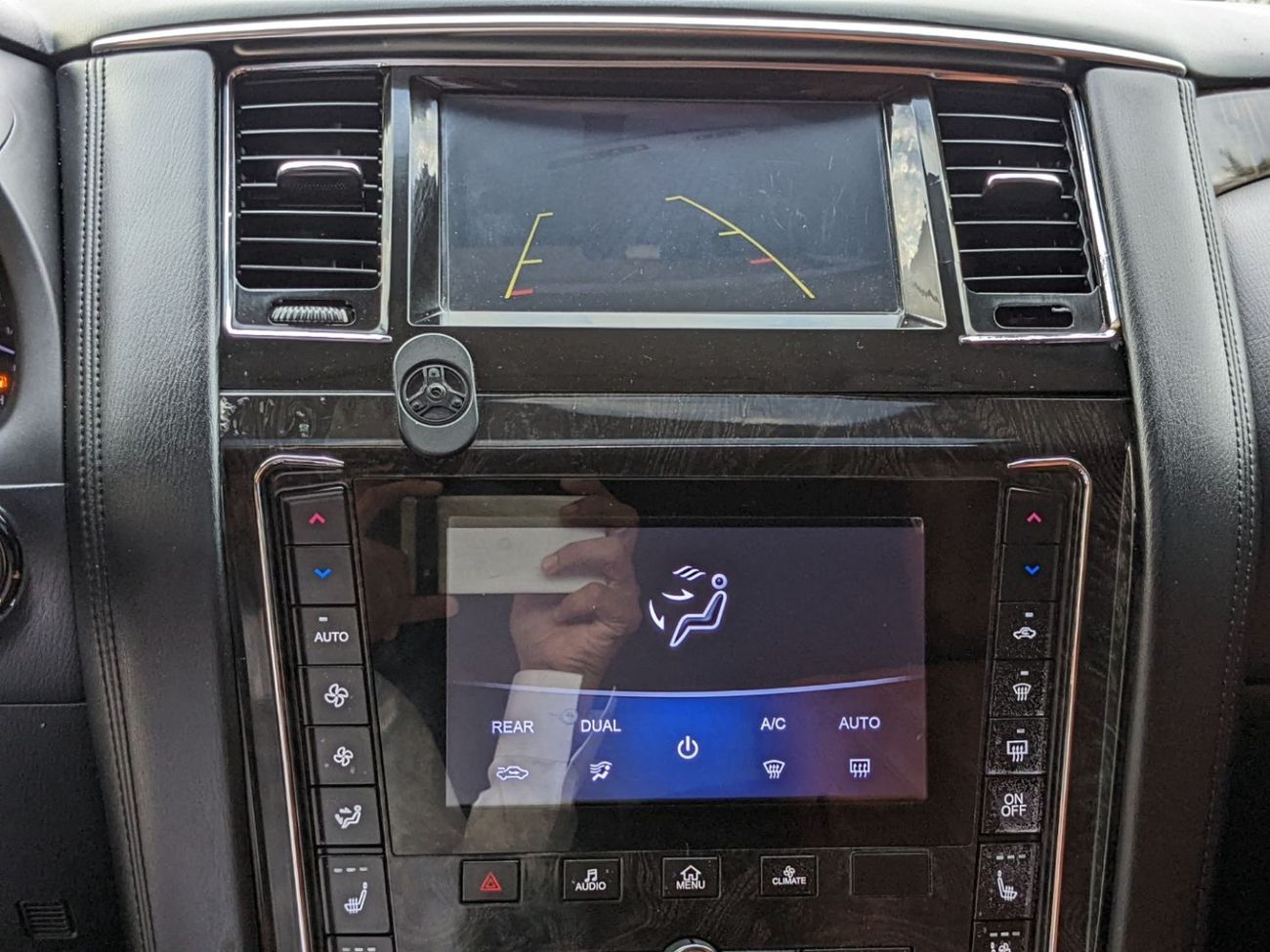 Nissan Patrol LEFT HAND FACLIFTED 2024 FULL OPTION