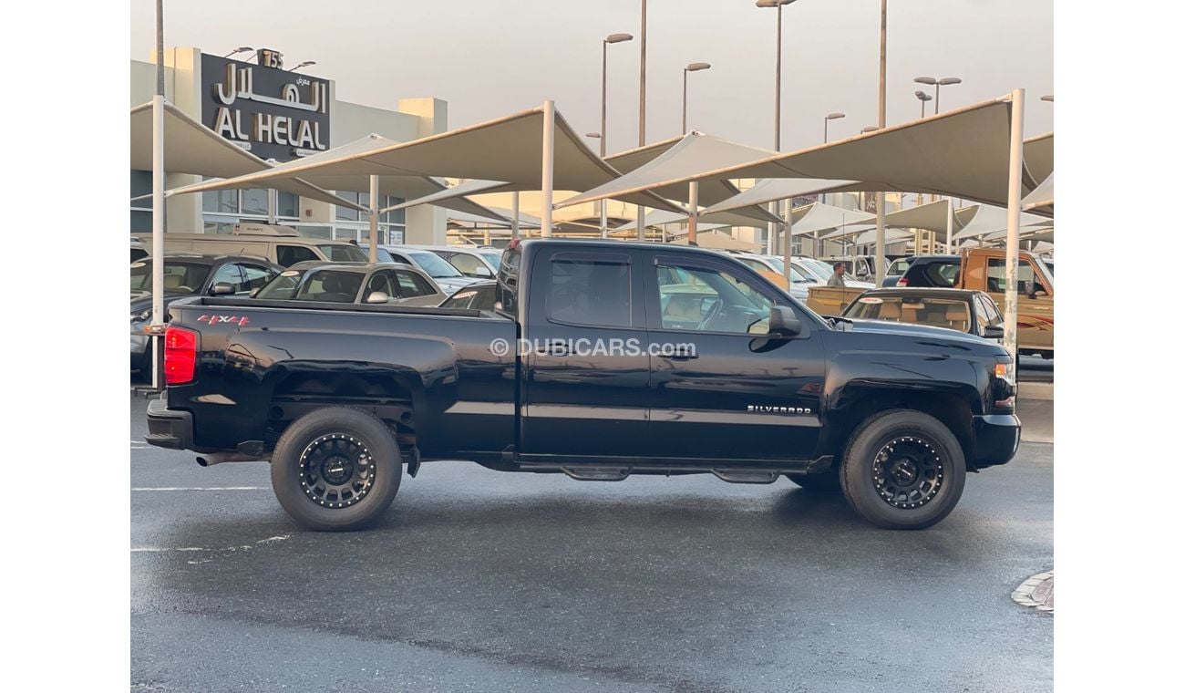 Chevrolet Silverado Chevrolet Silverado _American_2018_Excellent Condition _Full option