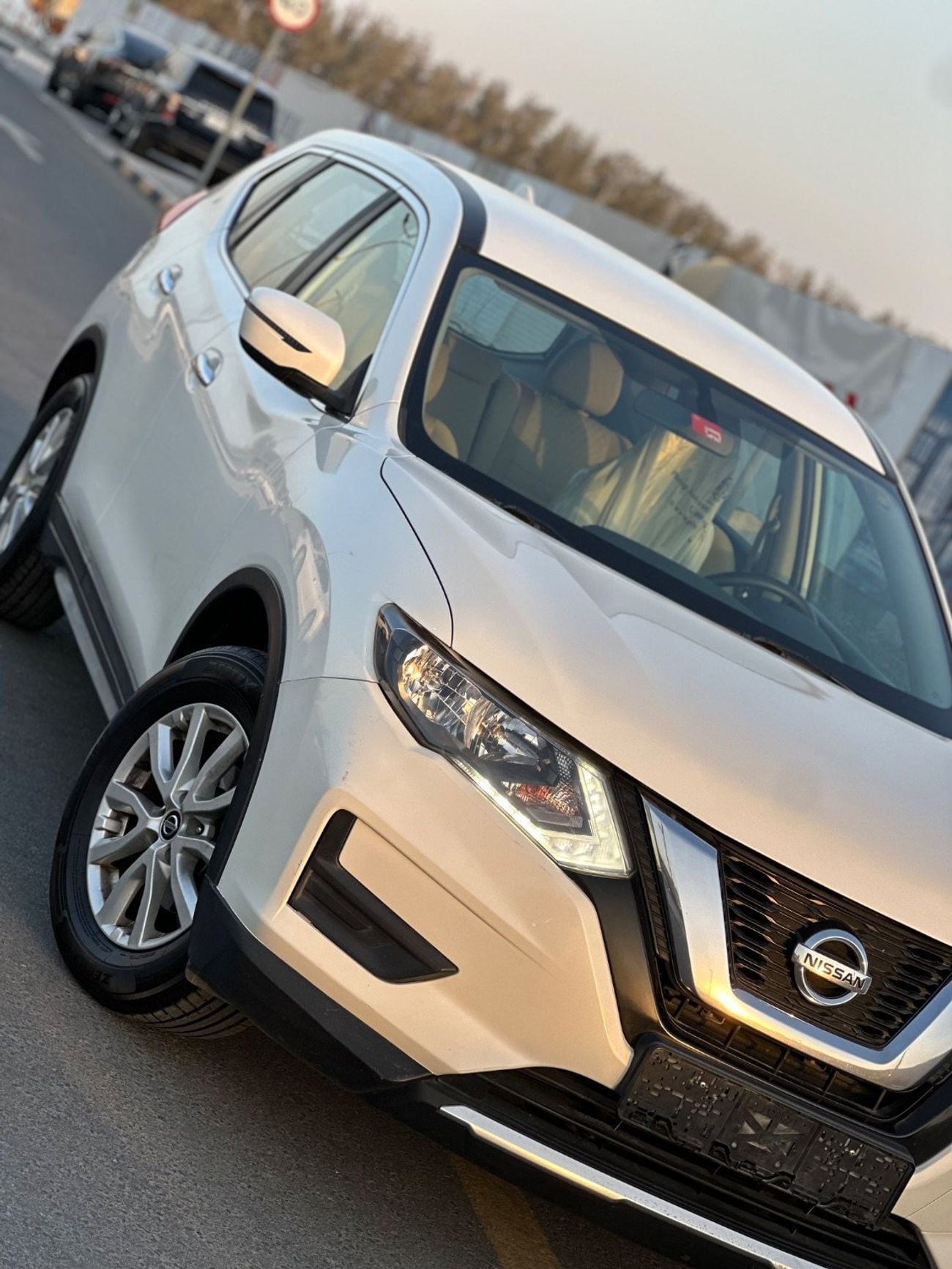 نيسان إكس تريل SV 2.5L