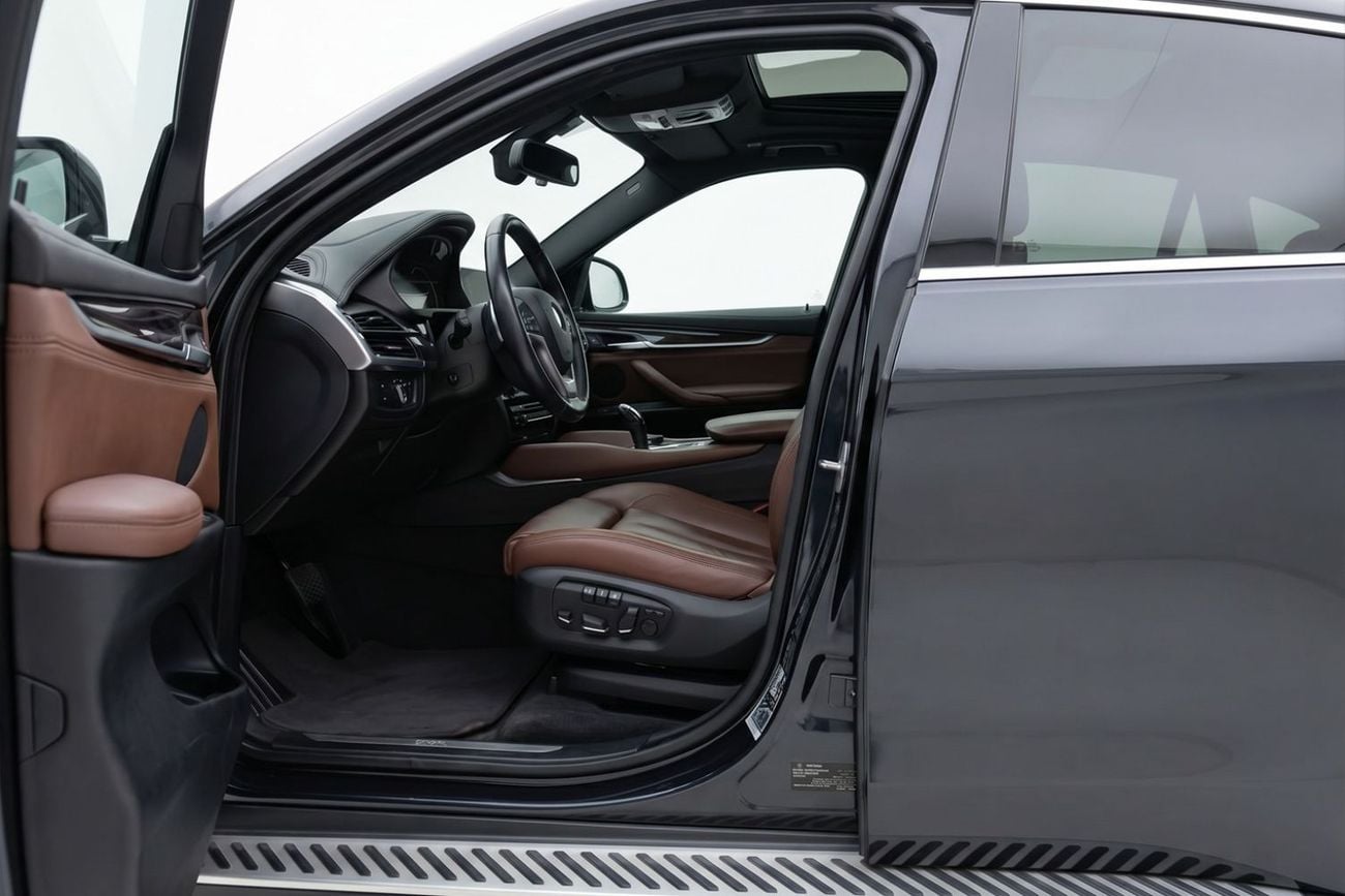 BMW X6 50i M SPORT l l Full Option