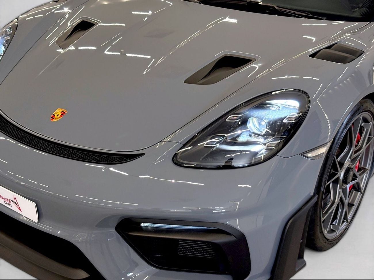 Porsche 718 Cayman AED 11,180 P.M | 0% DOWN PAYMENT | PORSCHE 718 CAYMAN GT4 RS | 4.0L NATURALLY ASPIRATED | 2023 | GCC