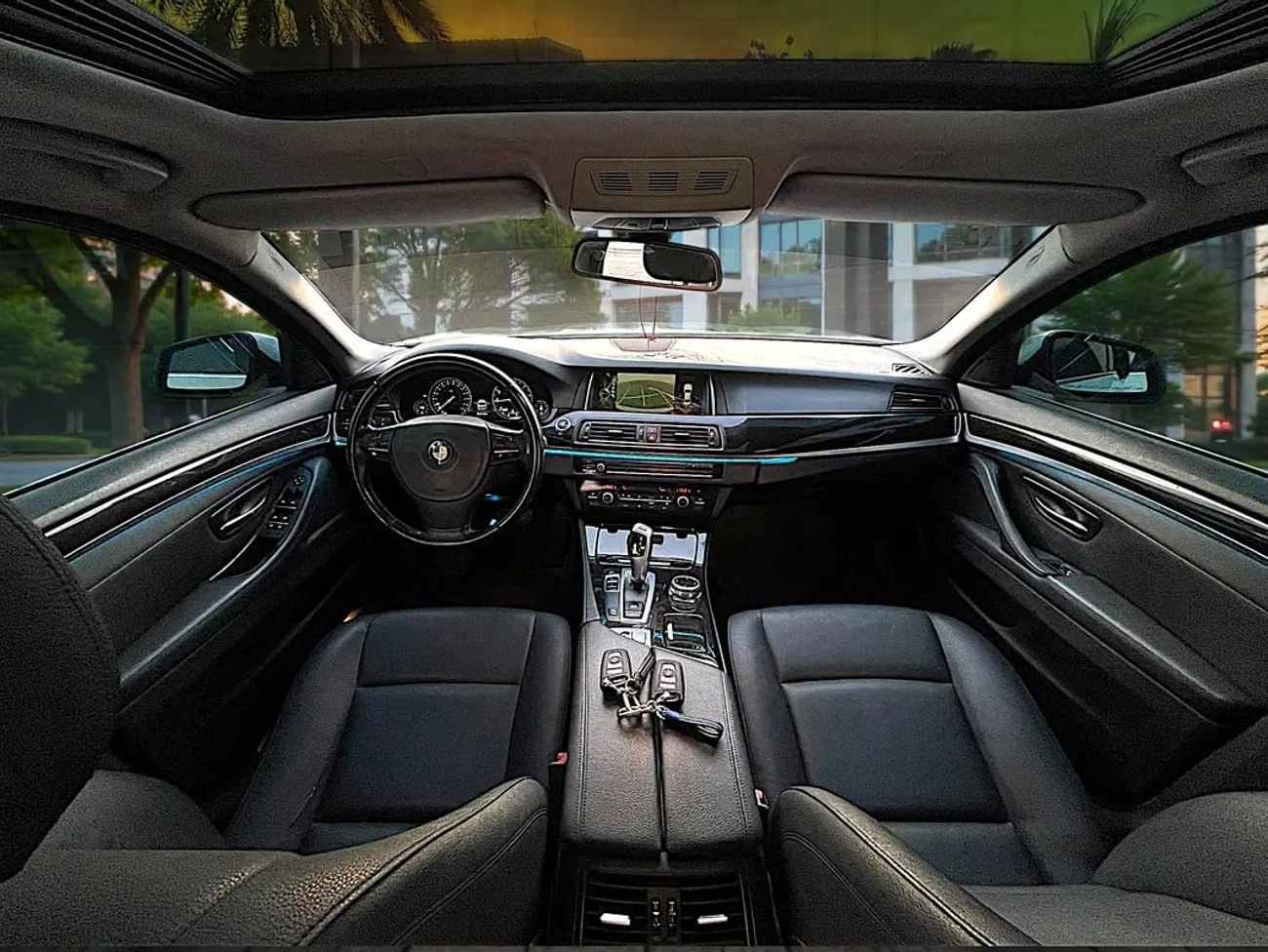 بي أم دبليو 520i 1,800 P.M | 5 SERIES | 520i |EXCLUSIVE | GCC | ORIGINAL PAINT
