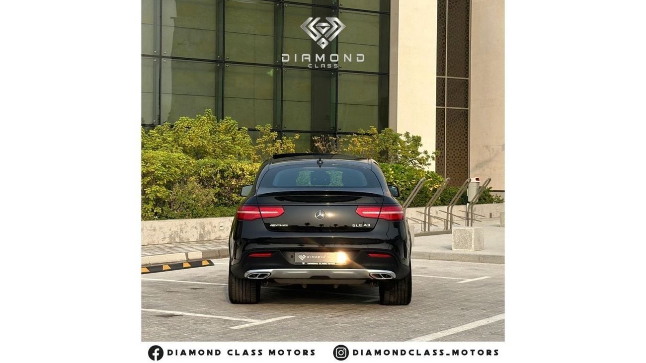 Mercedes-Benz GLE 43 AMG Coupe Mercedes GLE 43 AMG   Black Edition  V6-Biturbo Panoramic  Full Option  GCC 2018 Under Warrant