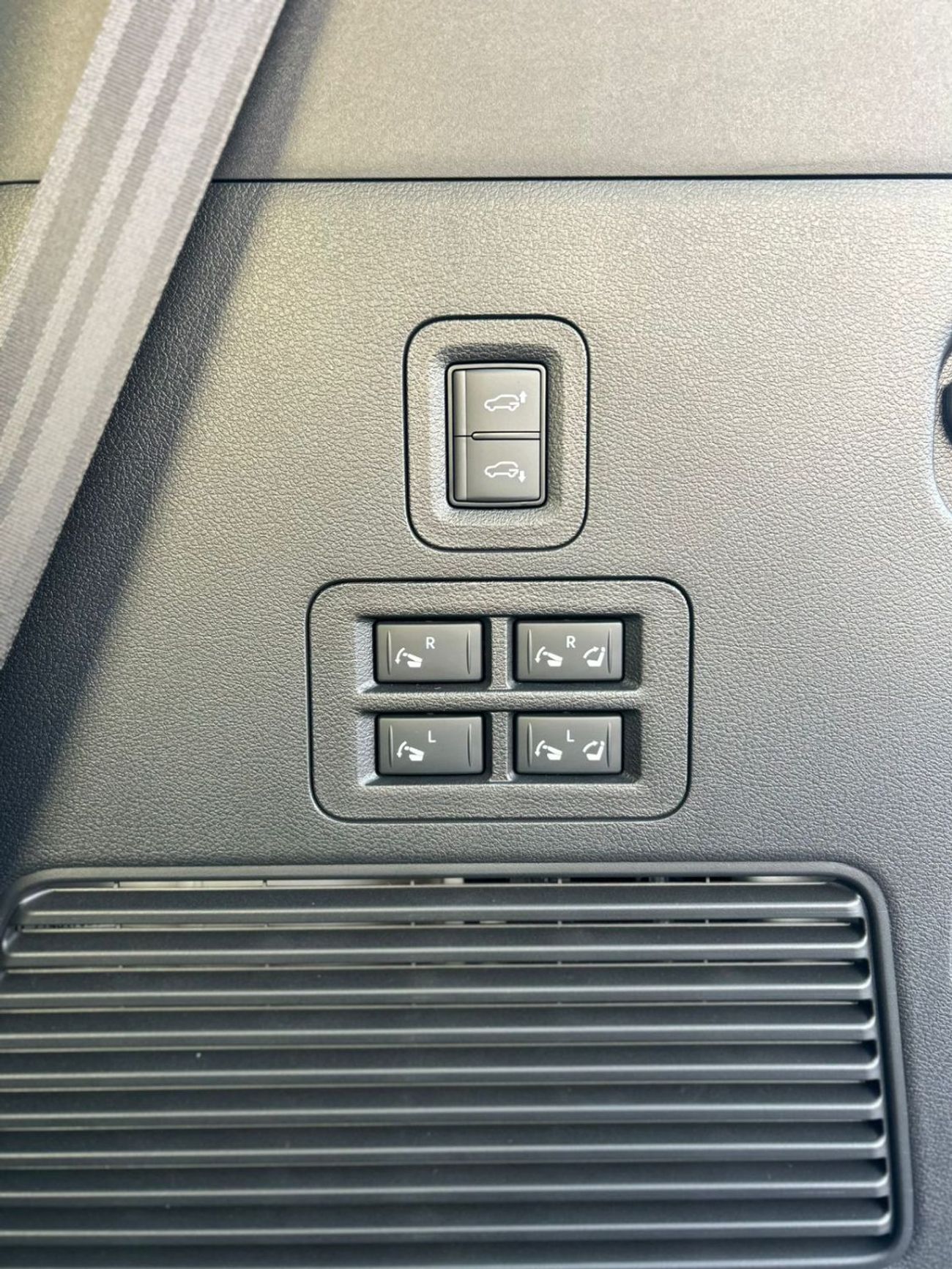 Nissan Patrol LE Platinum City 3.5L