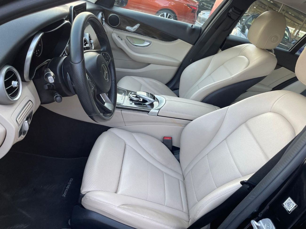 Mercedes Benz C300 AMG Pack 2.0L 2.0L V4 / C63 ///AMG KIT / IN PERFECT CONDITION / LOW MILEAGE