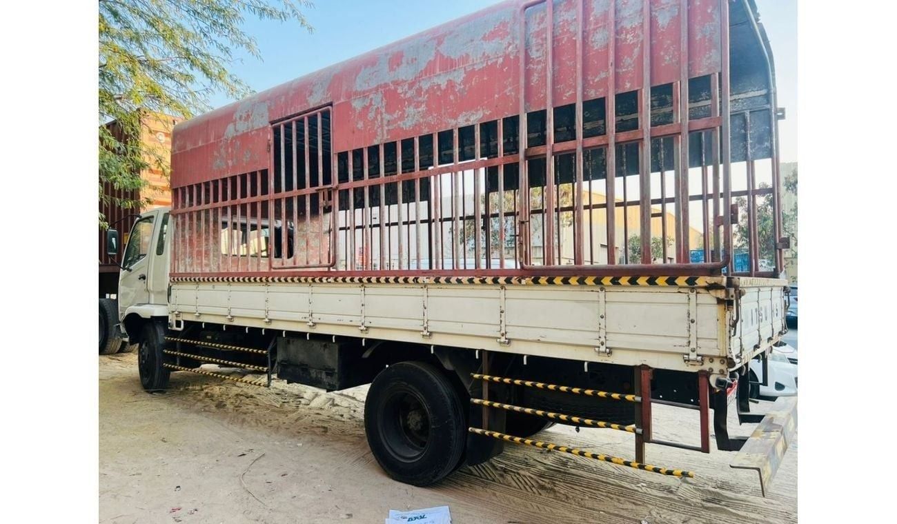 Mitsubishi Fuso Canter