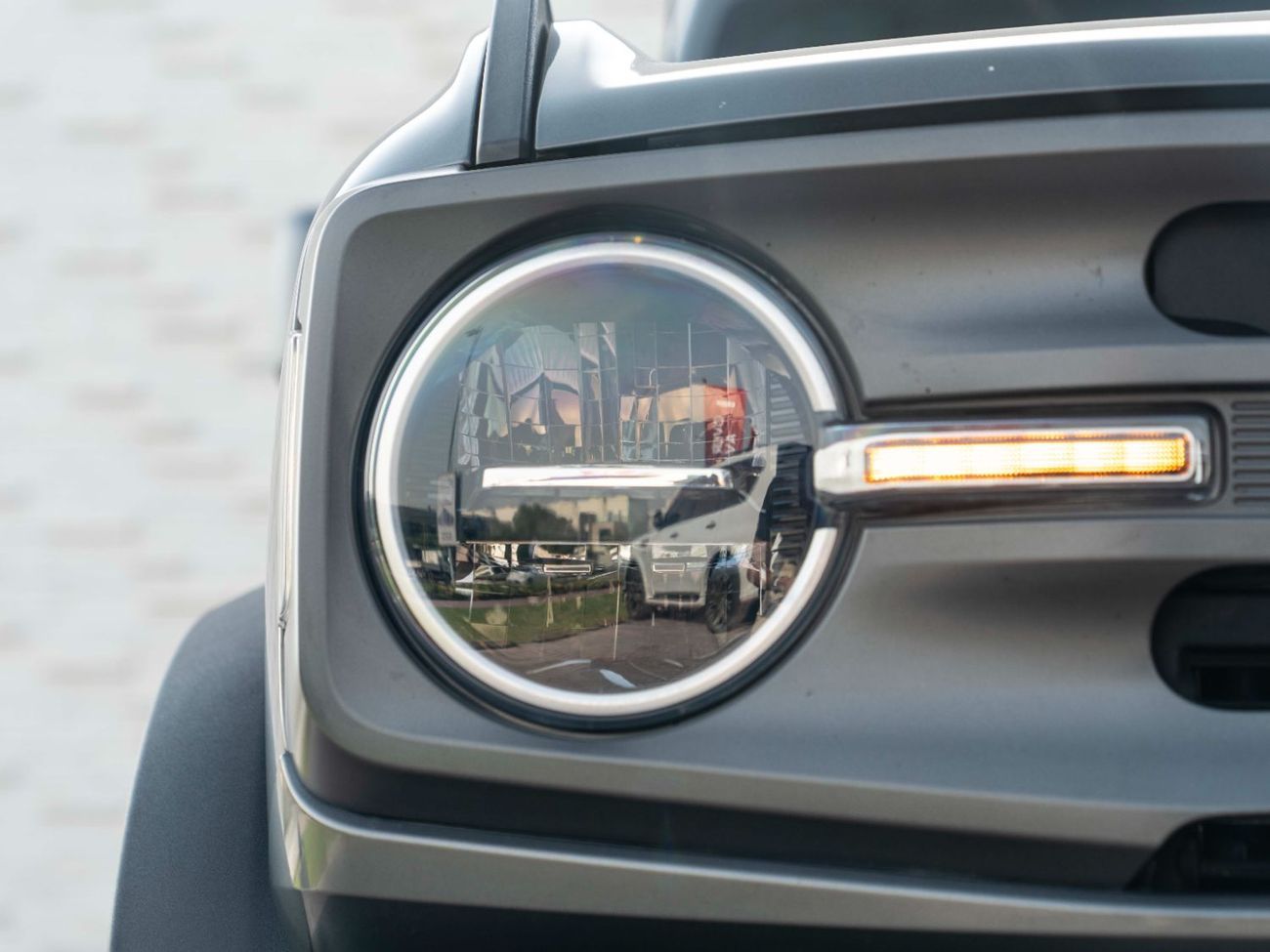 Ford Bronco Big Band 2.3L (5 Seater)