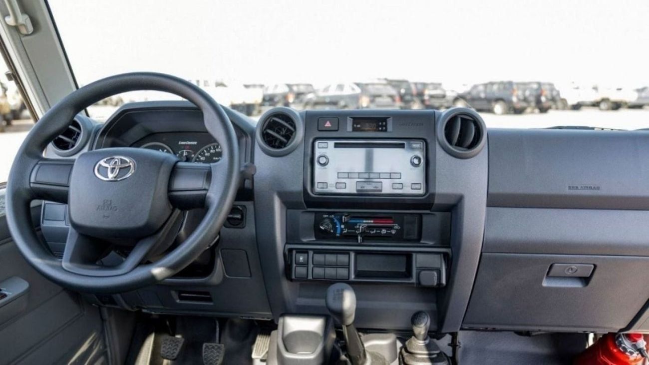 تويوتا لاند كروزر بيك آب LAND CRUISER LC79 SC 4.2L V6 RHD 8 DIESEL 2025