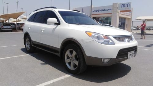 Hyundai Veracruz Hyundai veracruz 2011 gcc,,, full Automatic,,, free accedant