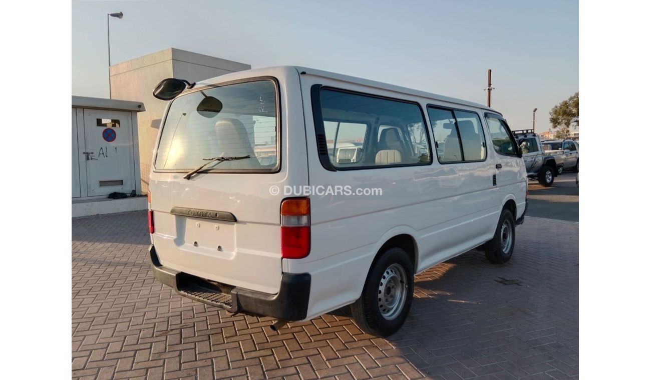 Toyota Hiace TOYOTA HIACE VAN RIGHT HAND DRIVE (PM1237)