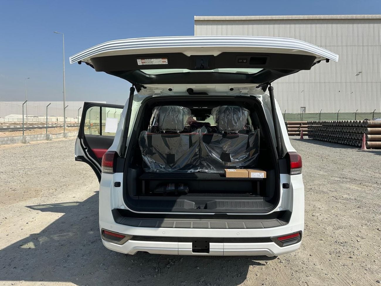 Toyota Land Cruiser 2026 Toyota Land Cruiser LC300 VXR (Full-Option with Radar) 3.5L V6 Twin Turbo Hybrid A/T 4WD Export