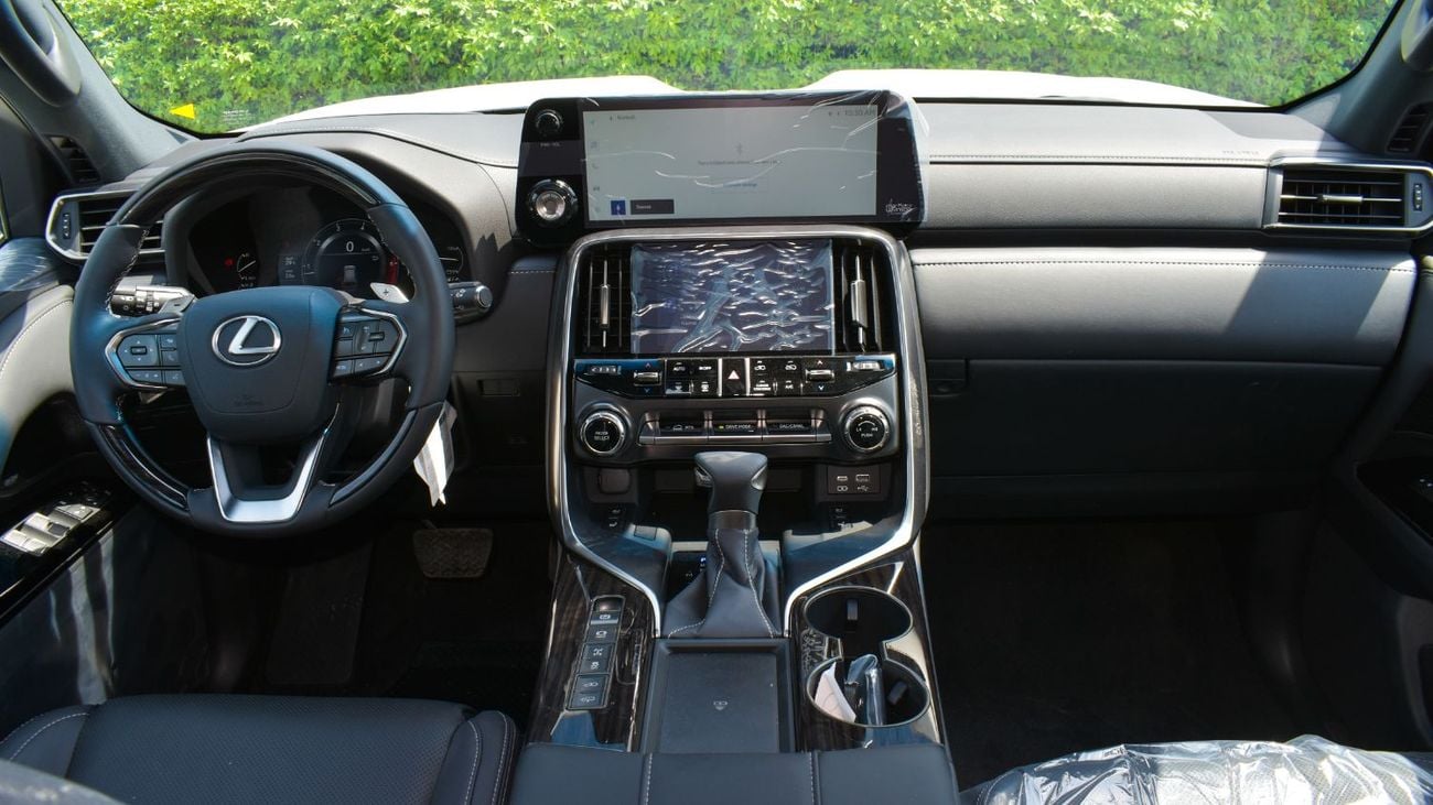 لكزس LX 600 ECT0087 - Lexus LX600 Urban Cruiser - 3.5L Petrol Auto - White/Black