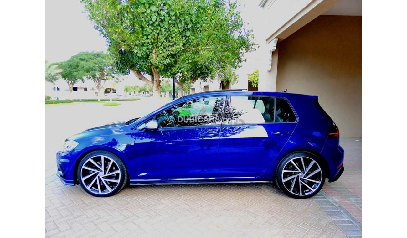 Volkswagen Golf R. Fully Loaded. Warranty and Service Contract.