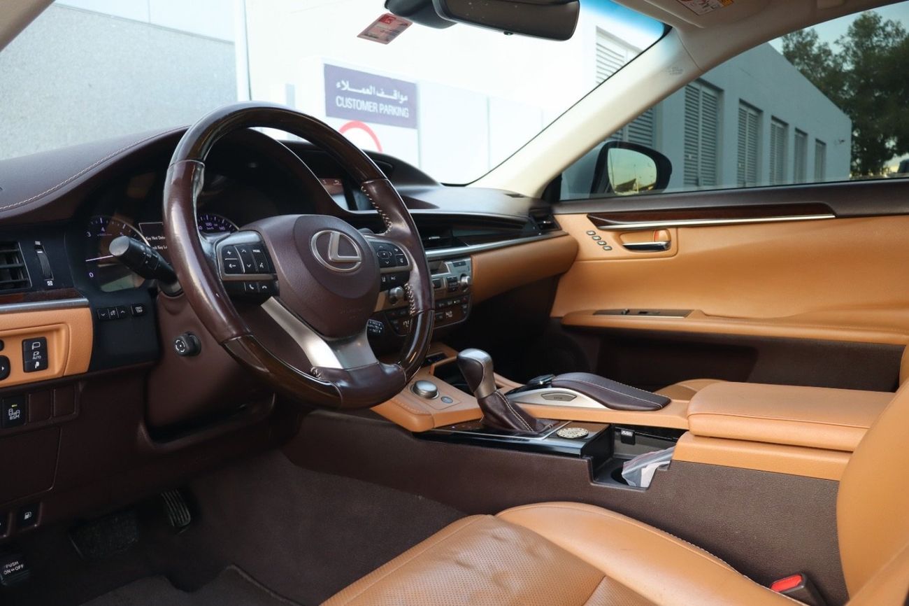 لكزس ES 350 Platinum 3.5L